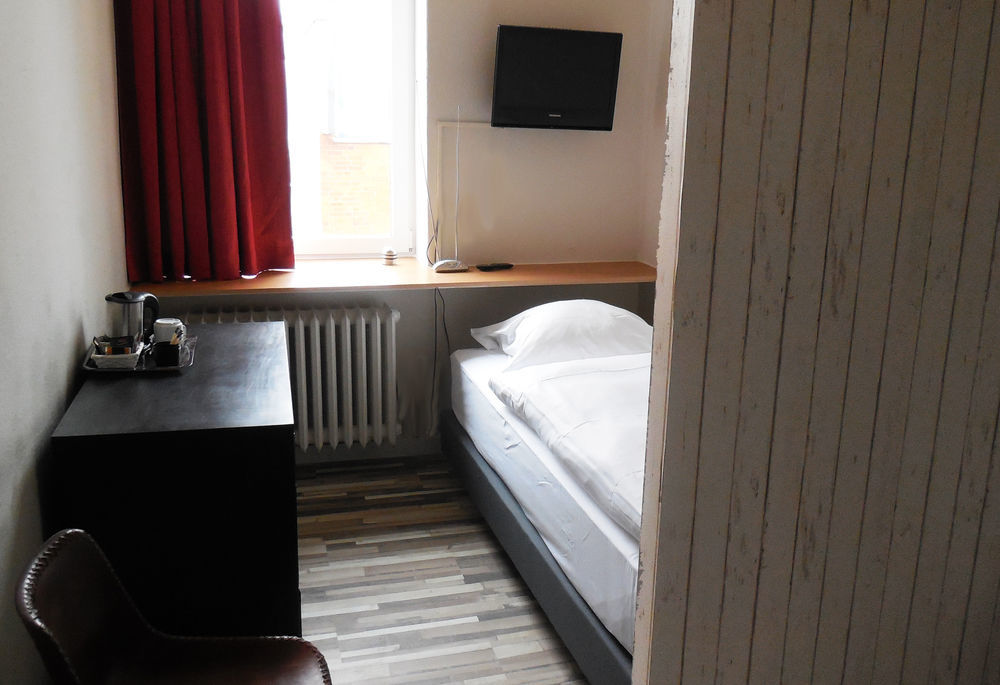 Hotel Liegeplatz 13 Kiel By Premiere Classe Exterior photo