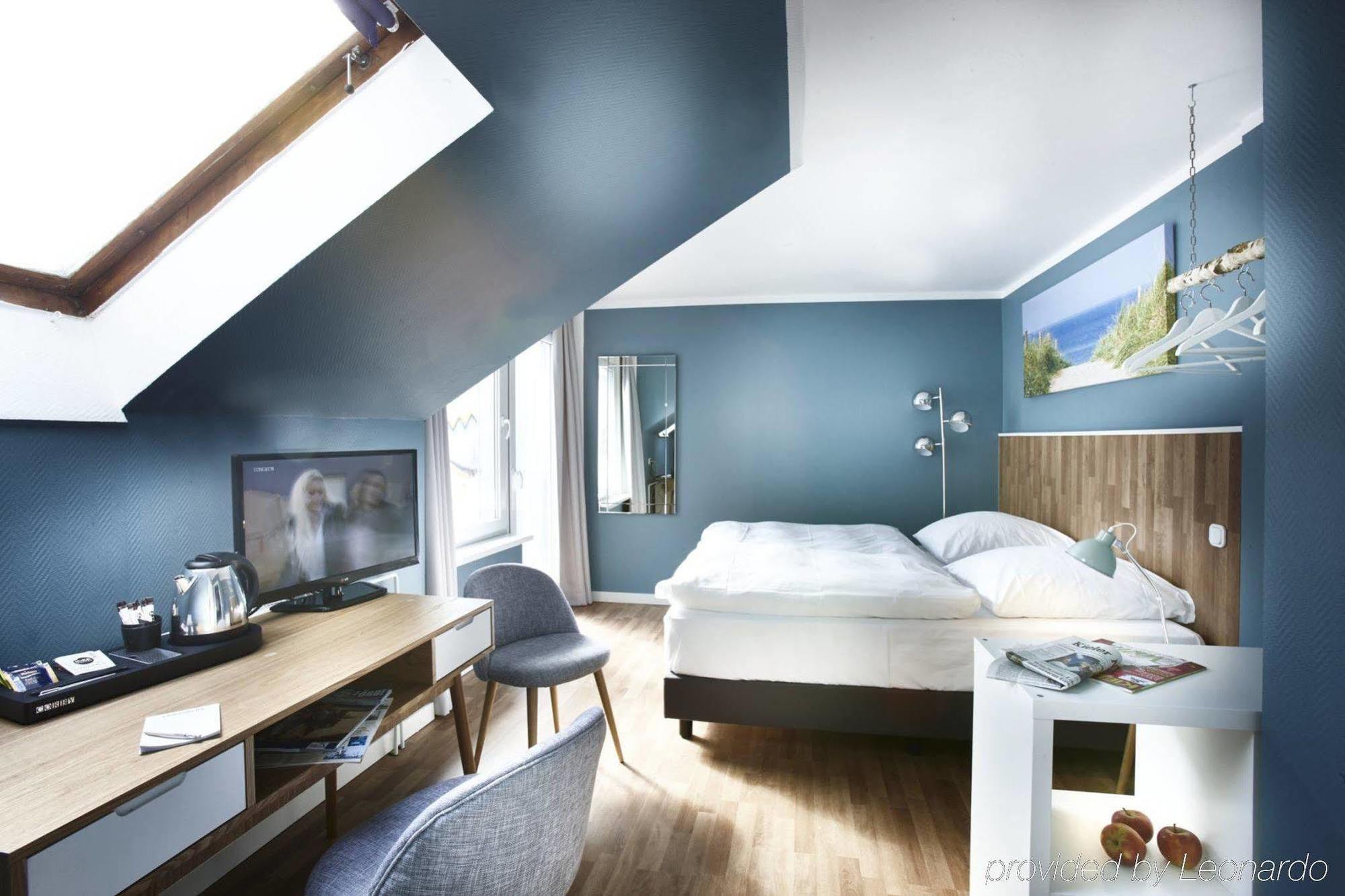 Hotel Liegeplatz 13 Kiel By Premiere Classe Exterior photo